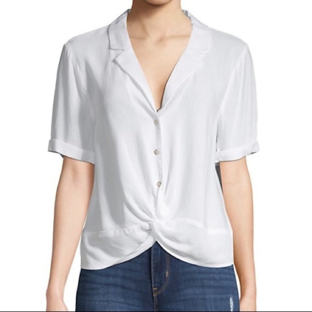 NWT BCBGeneration PROFESSIONAL / GOING OUT TOP Boxy Button Down in White